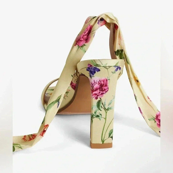 Express Yellow Floral Printed Lace Up Heeled Sandals Size 10 - Picture 3 of 5